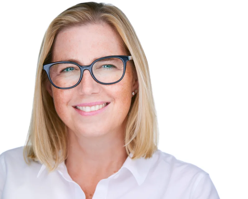 Isolde Baylor - Professional corporate executive photographer serving King of Prussia PA