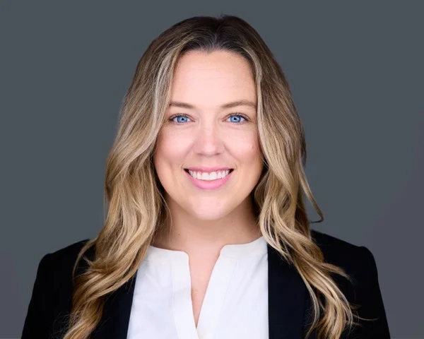 Professional corporate executive headshot example 5 - King of Prussia photography by Images by IBA